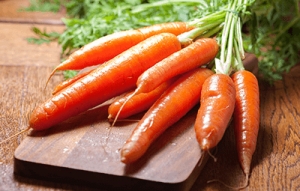 紅蘿蔔的營養與減重功效 - 根莖類蔬菜